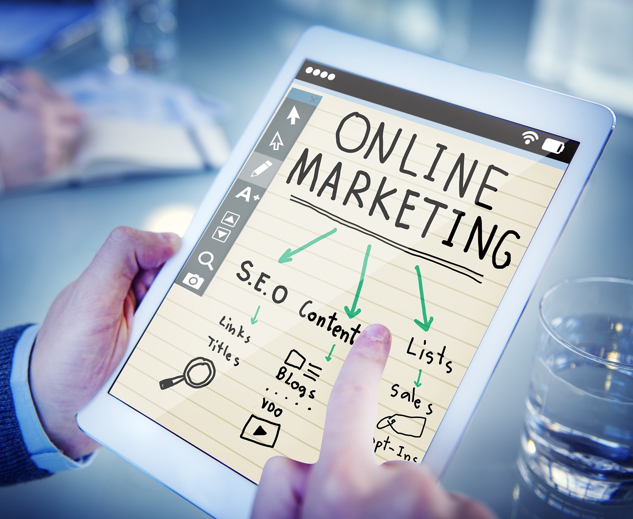 online marketing op tablet